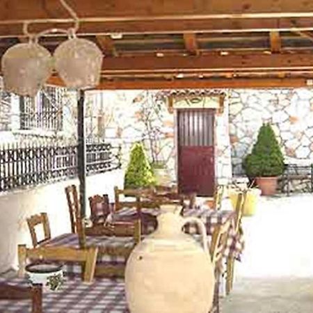 Отель Lithos Priolithos Экстерьер фото